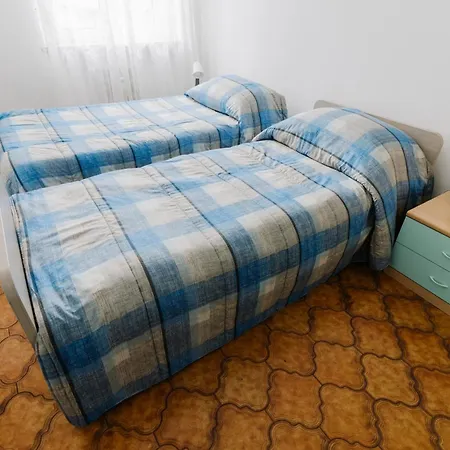 Colombo Center Welcome A&a *