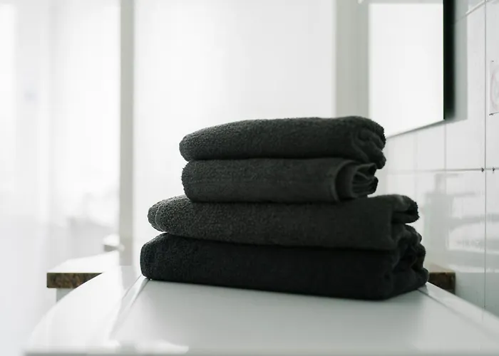 Colombo Center Welcome A&a Santhià